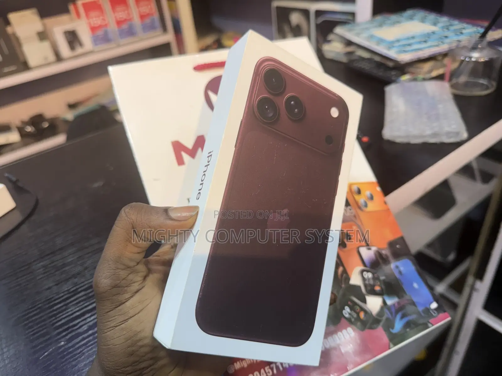 New Apple iPhone 18 Pro Max 512 GB Red