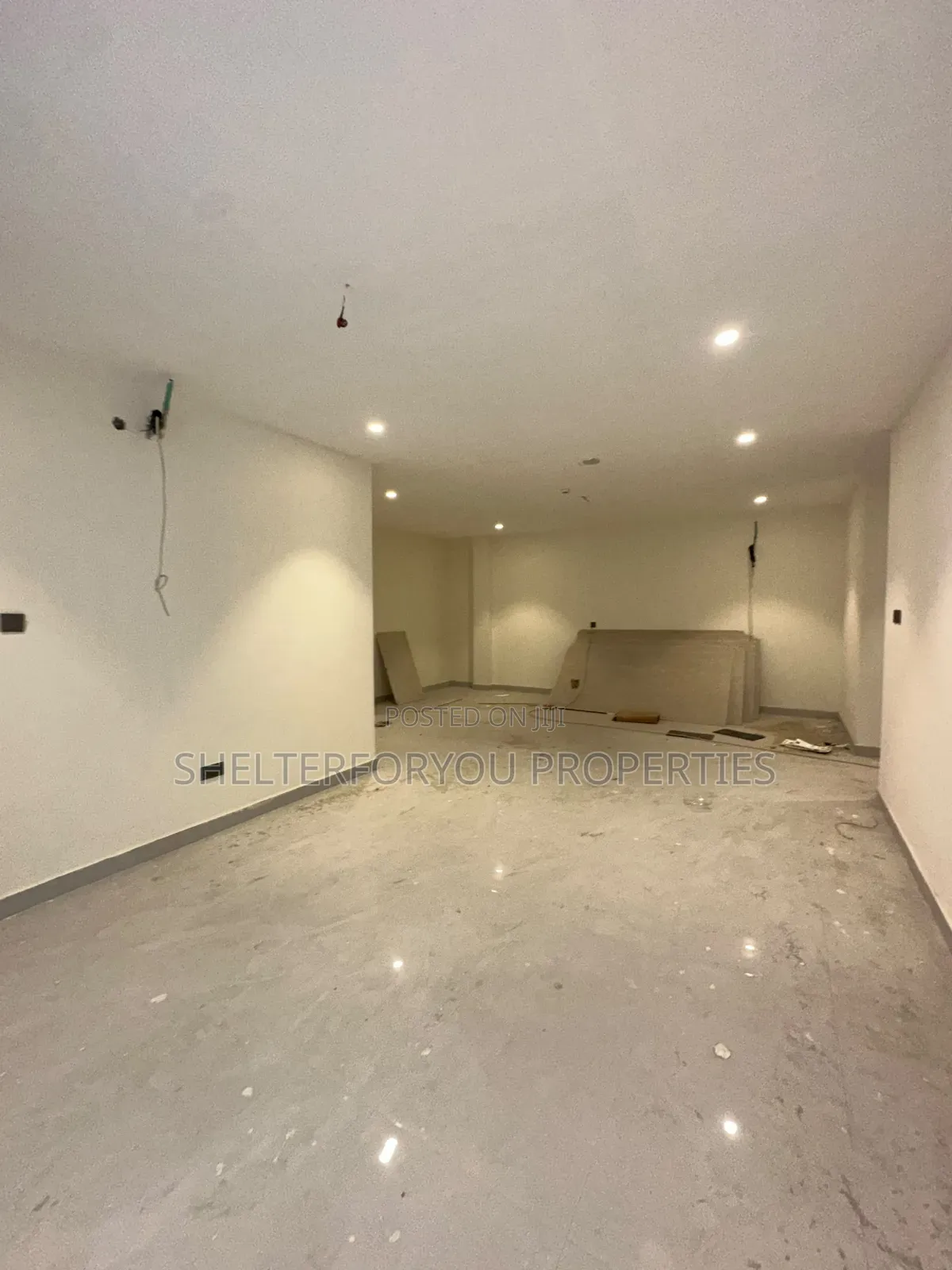 2bdrm Apartment in Lekki Phase 1 for sale