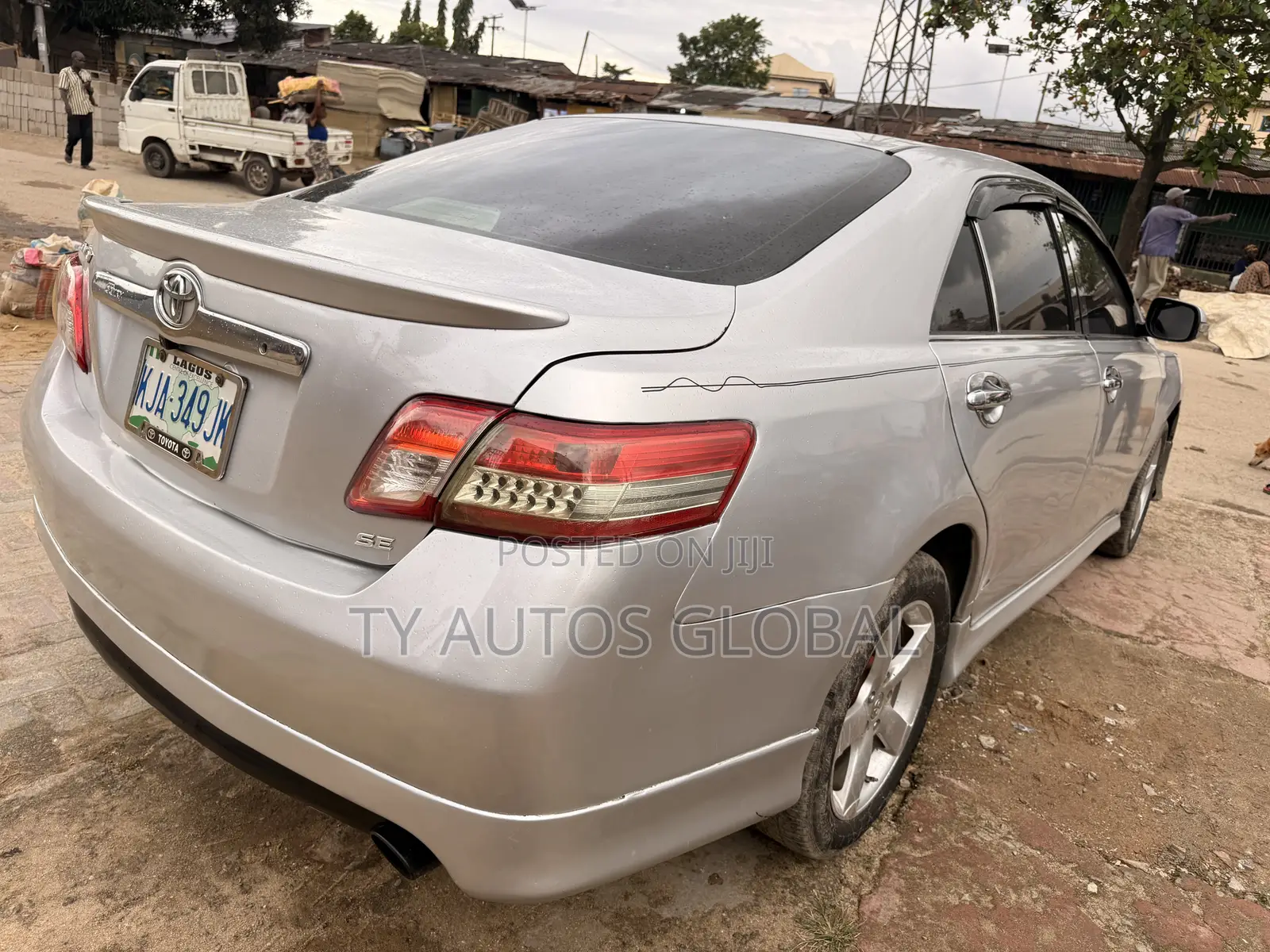 Toyota Camry SE 4dr Sedan (2.4L 4cyl 5A) 2009 Silver