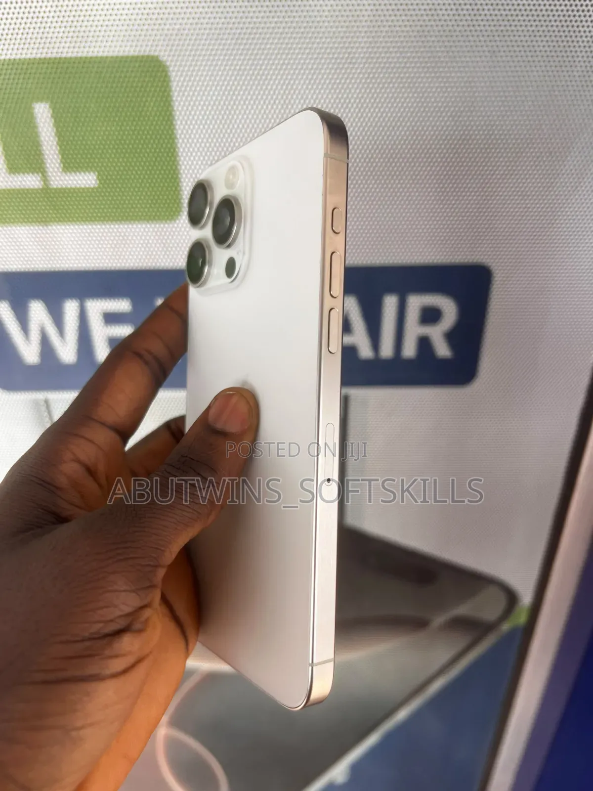 Apple iPhone 15 Pro Max 256 GB White