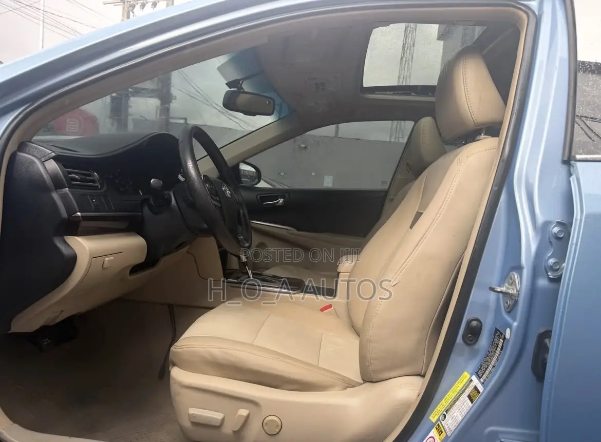 Toyota Camry XLE V6 4dr Sedan (3.5L 6cyl 6A) 2013 Blue