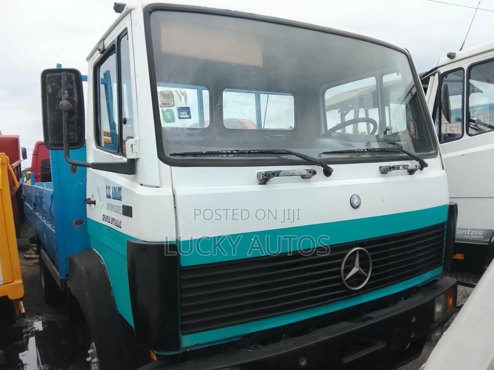 Mercedes-Benz 814