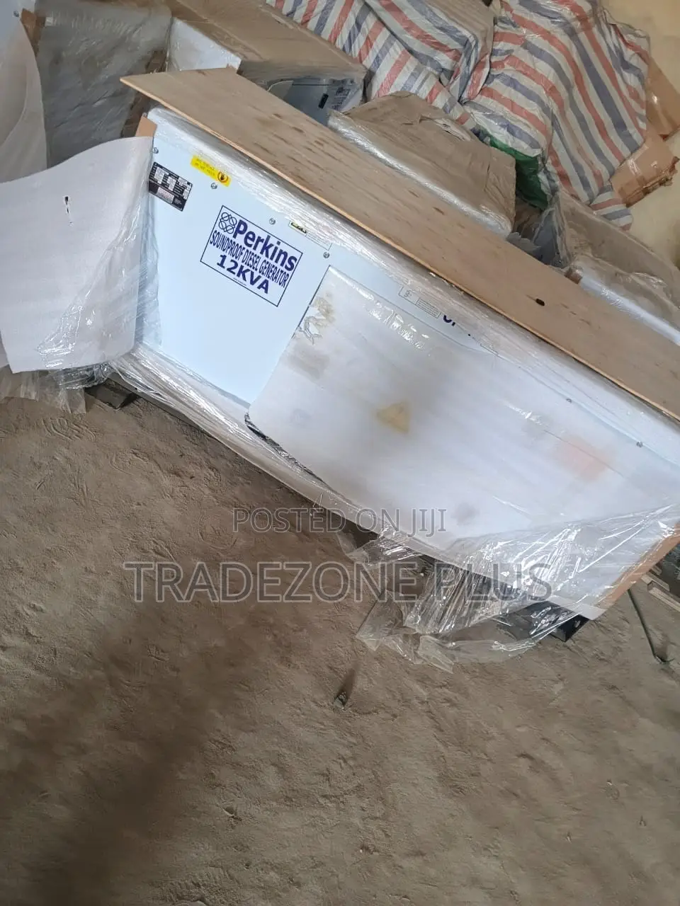 12kVA Perkins Soundproof Generator – Home Commercial Use
