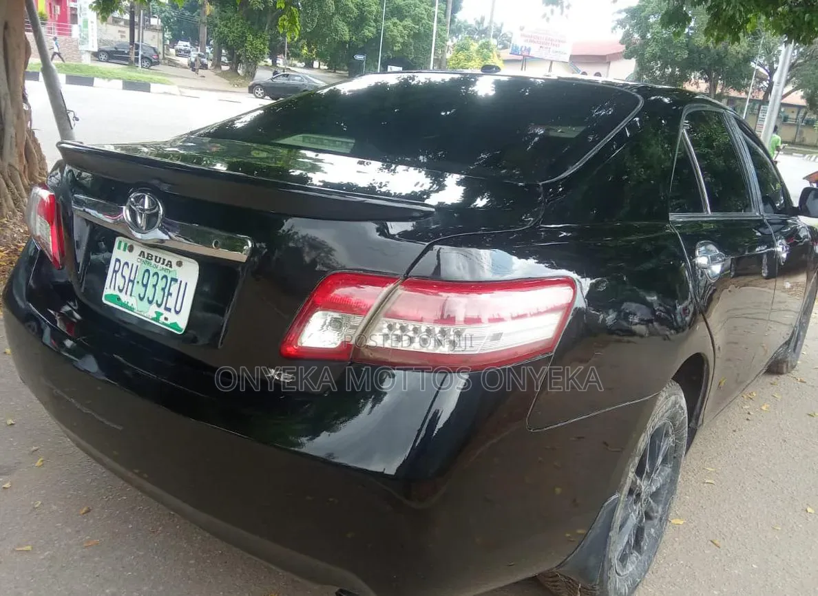 Toyota Camry 2010 Black