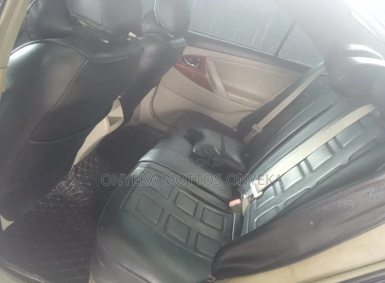 Toyota Camry 2010 Black