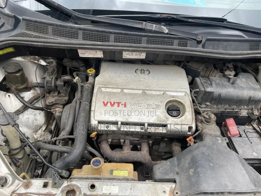 Toyota Sienna 2006 Silver