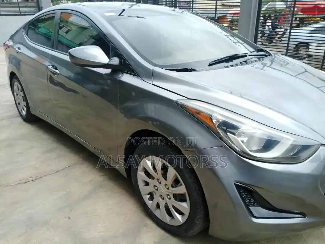 Hyundai Elantra Limited 4dr Sedan (1.8L 4cyl 6A) 2014 Gray