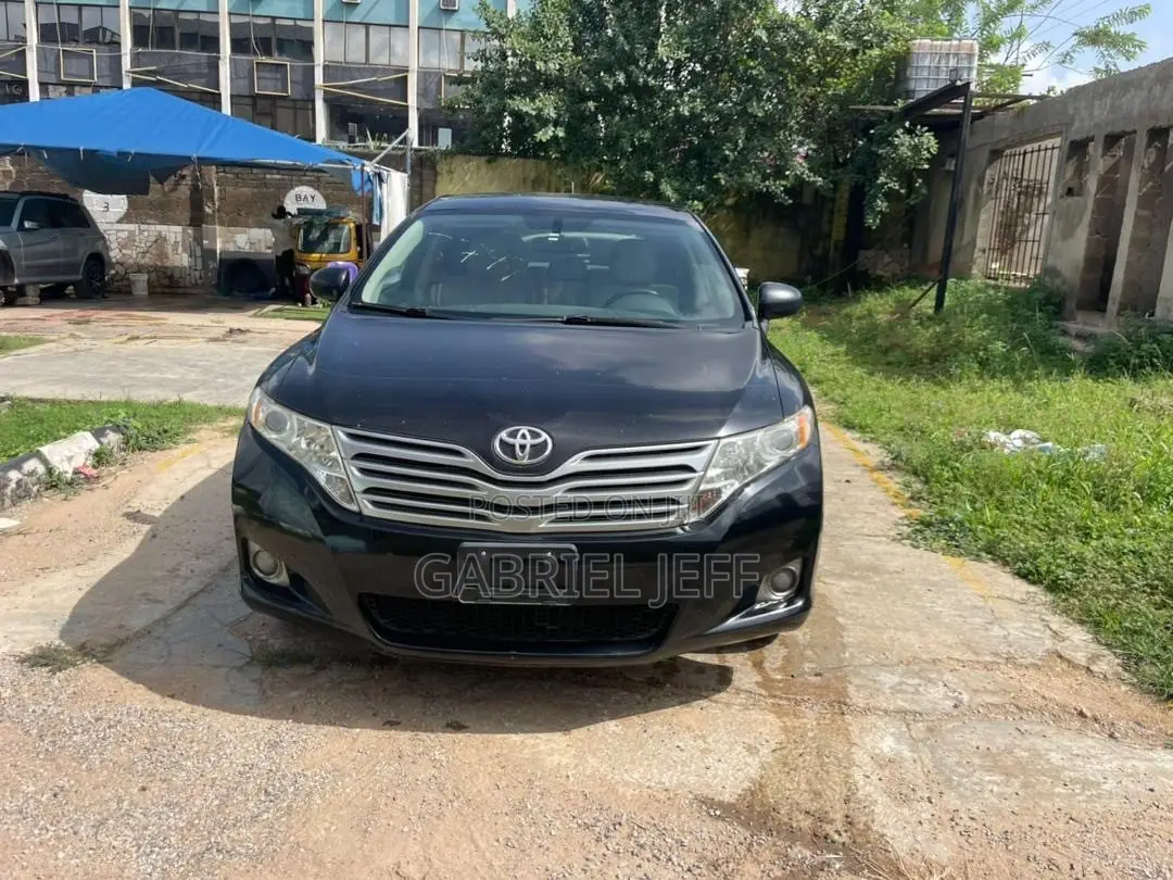 Toyota Venza XLE 2012 Black