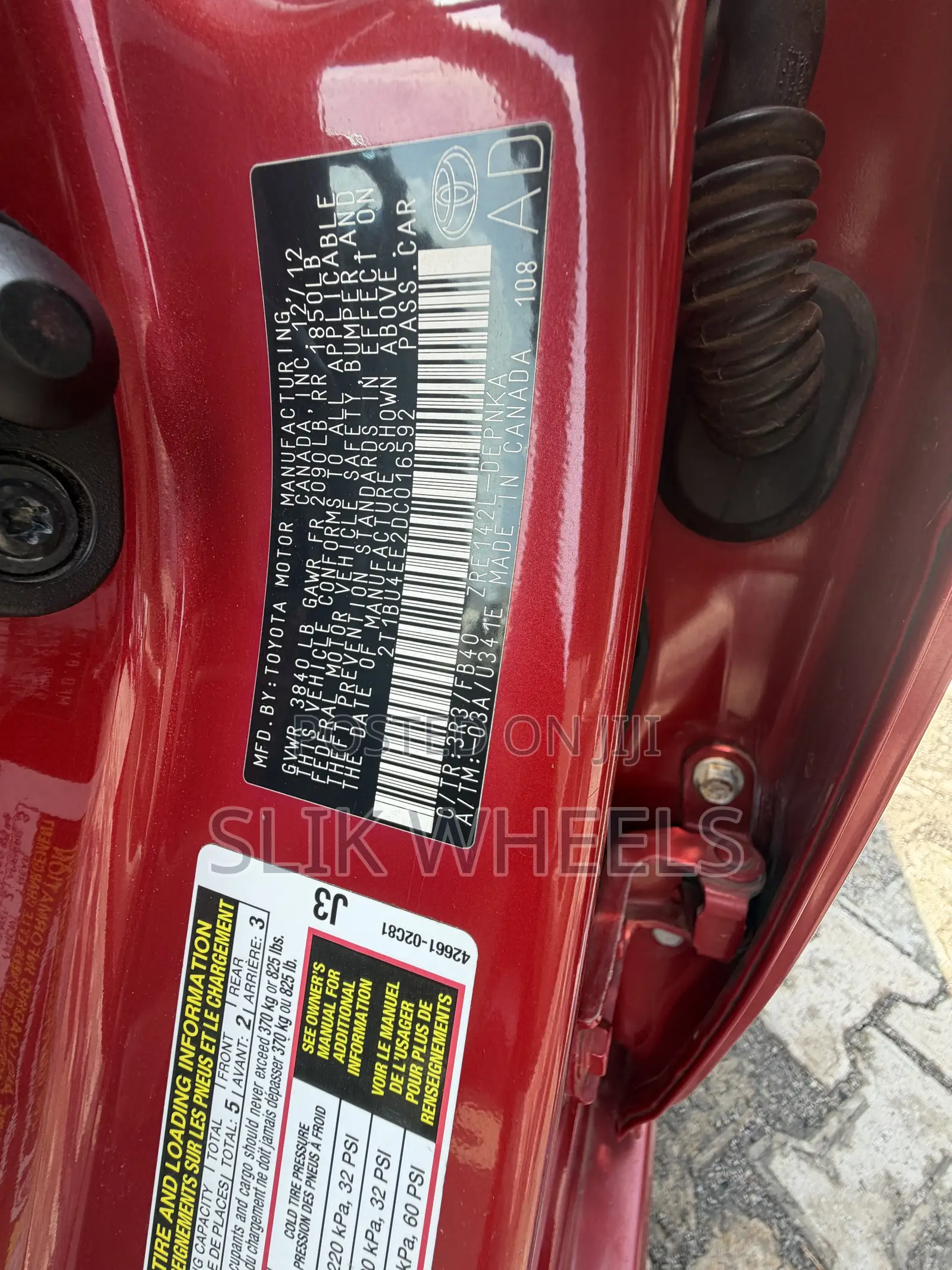 Toyota Corolla L 4-Speed Automatic 2013 Red