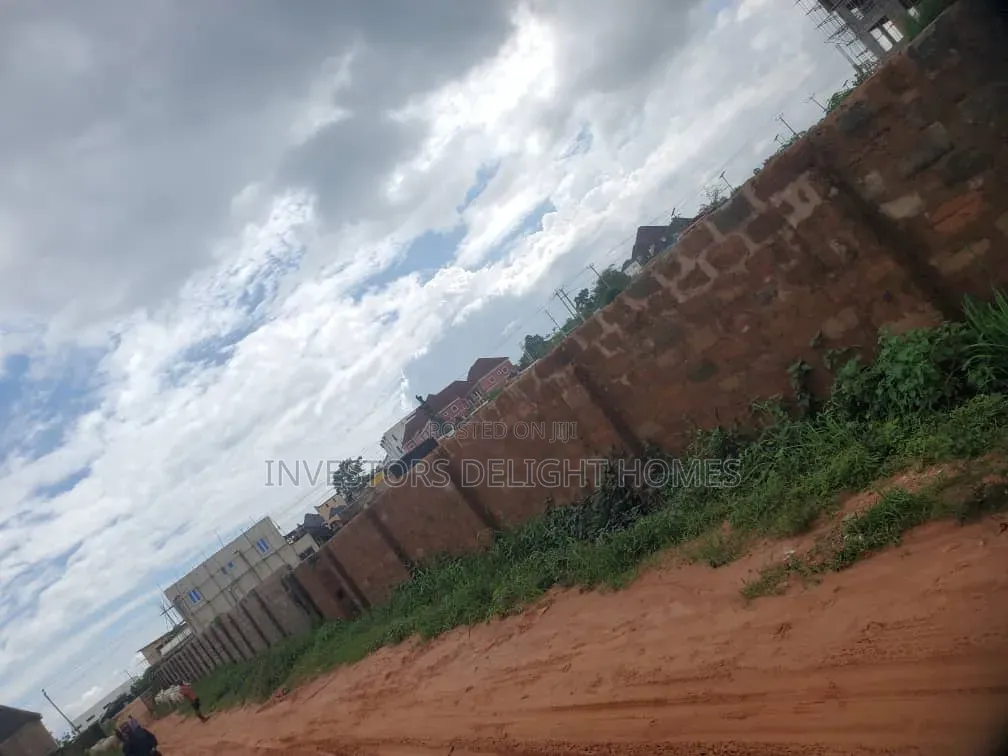 Residential/Commercial Land for Sale