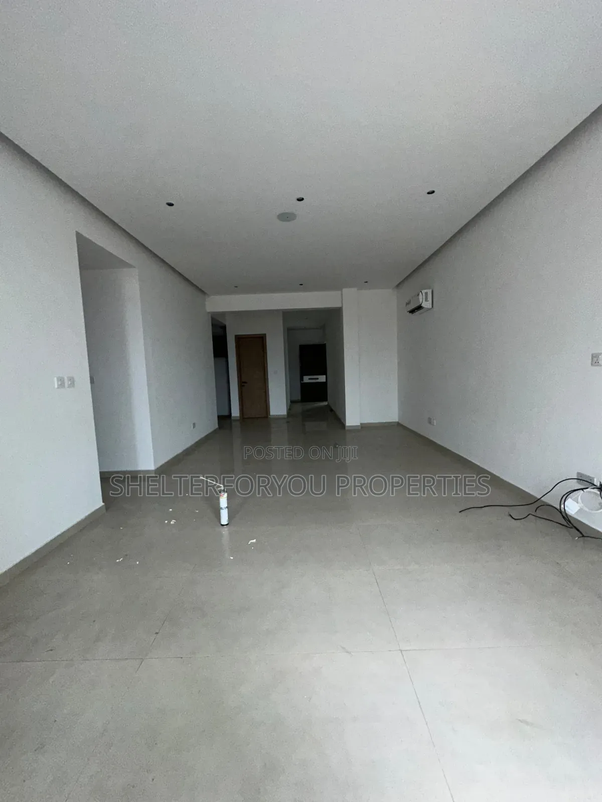 3bdrm Apartment in Lekki Phase 1 for sale