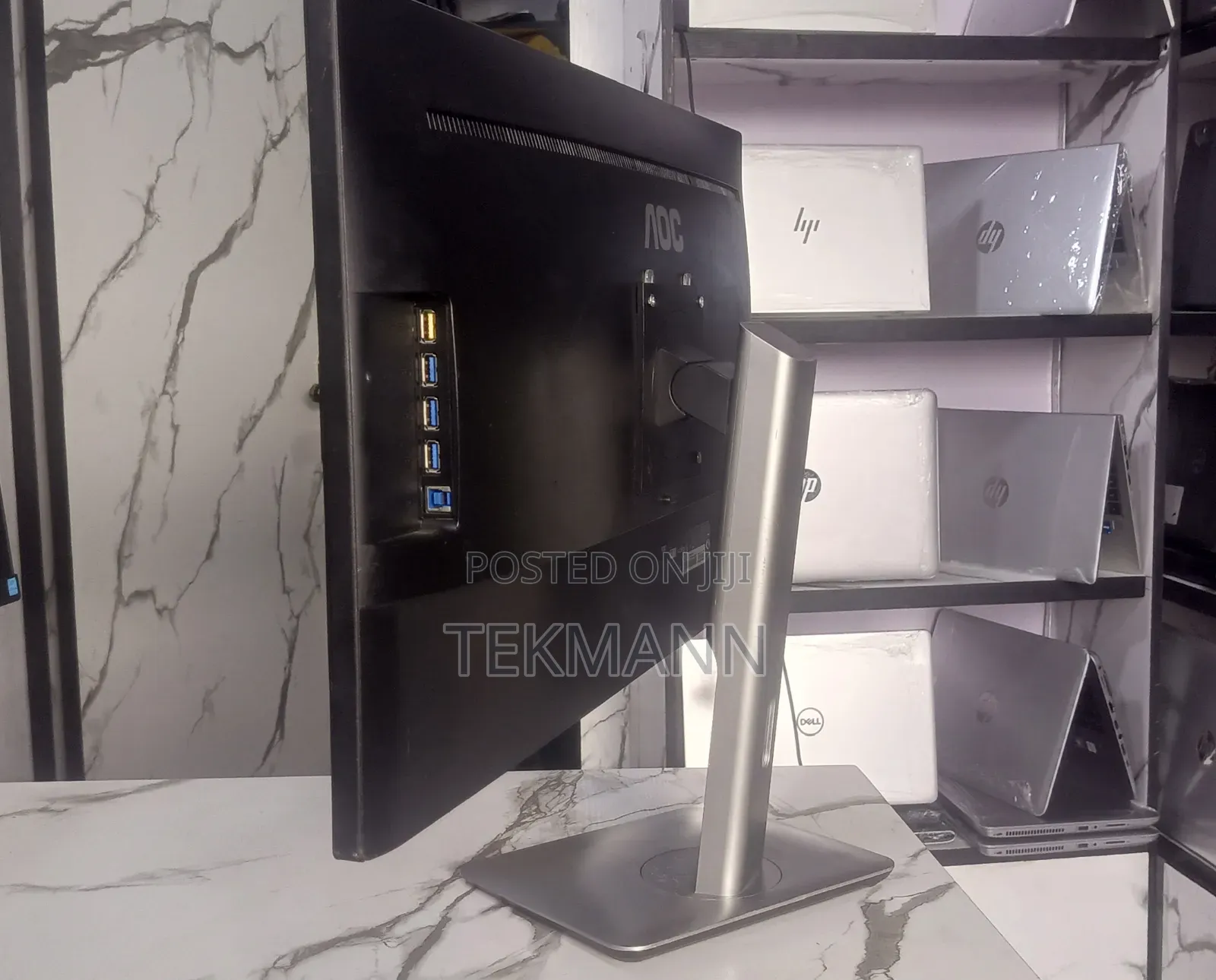 Fairly Used AOC 27" QHD IPS Monitor HDMI, DisplayPort, VGA, USB 3.0