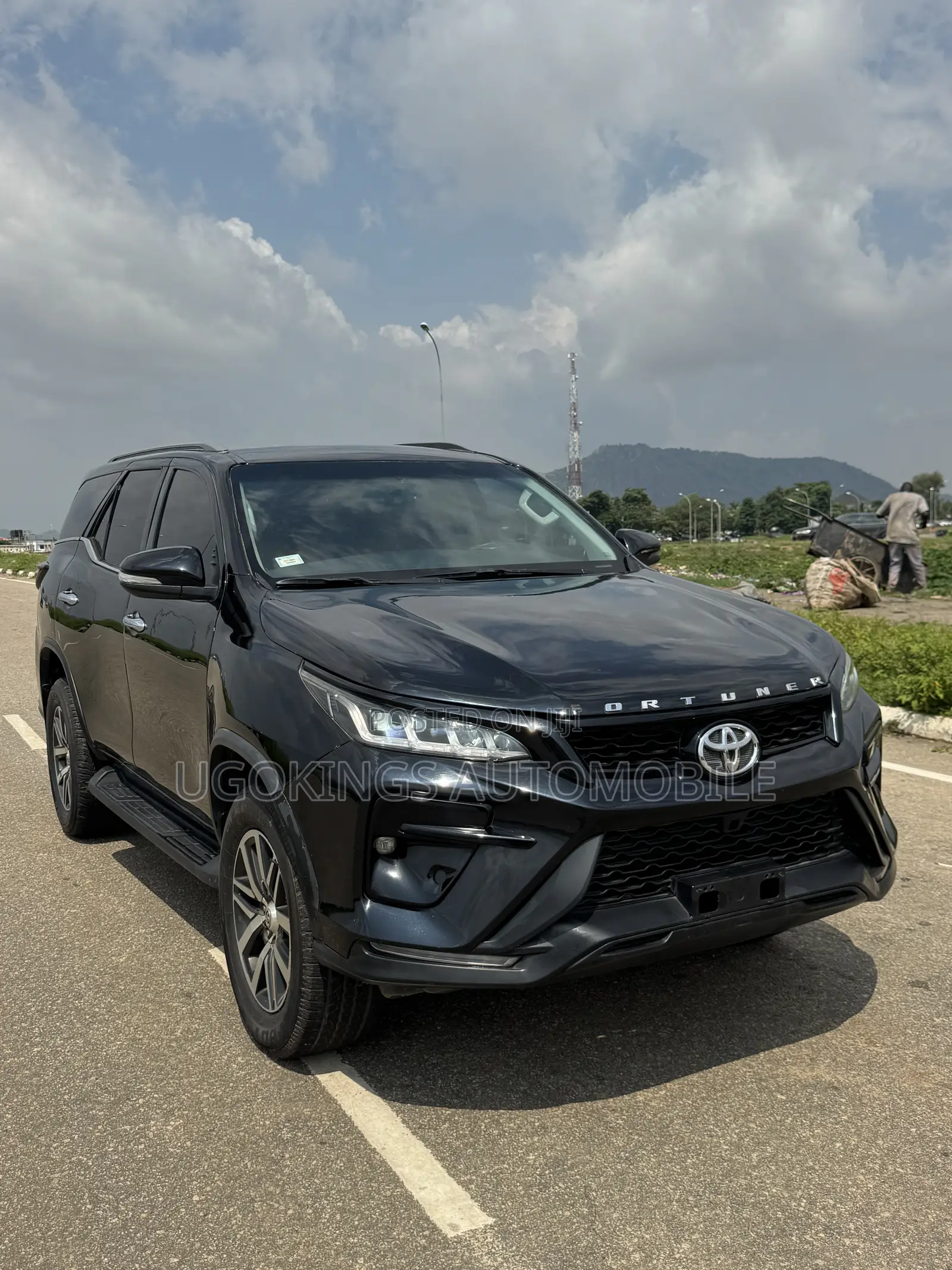 Toyota Fortuner 2019 Black