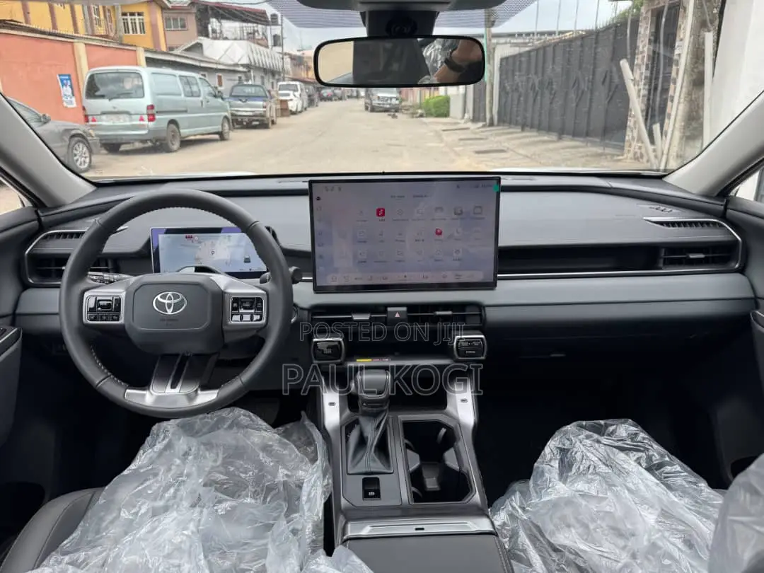 New Toyota RAV4 2025 White