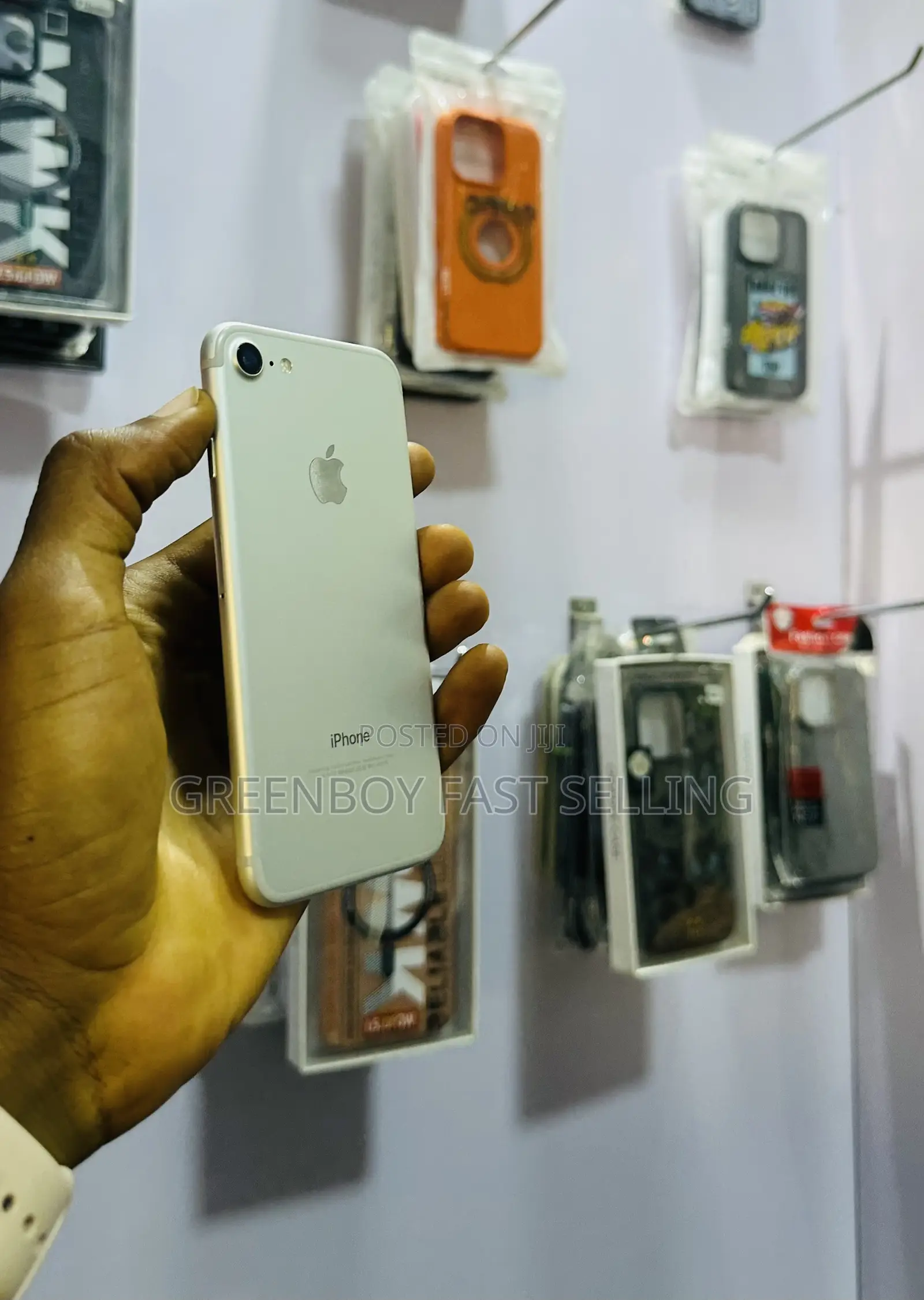 Apple iPhone 7 32 GB Gray