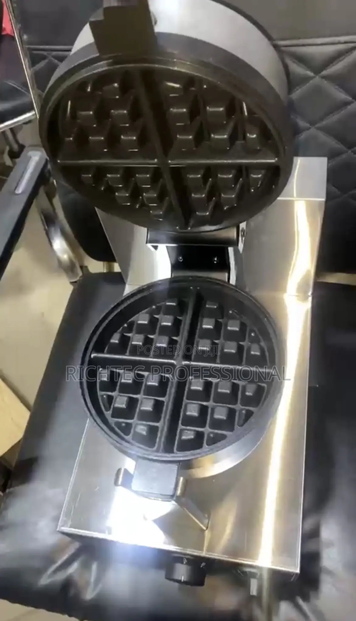Commercial Electric Rotary Waffle Maker. Stainless Steel Single Waffle