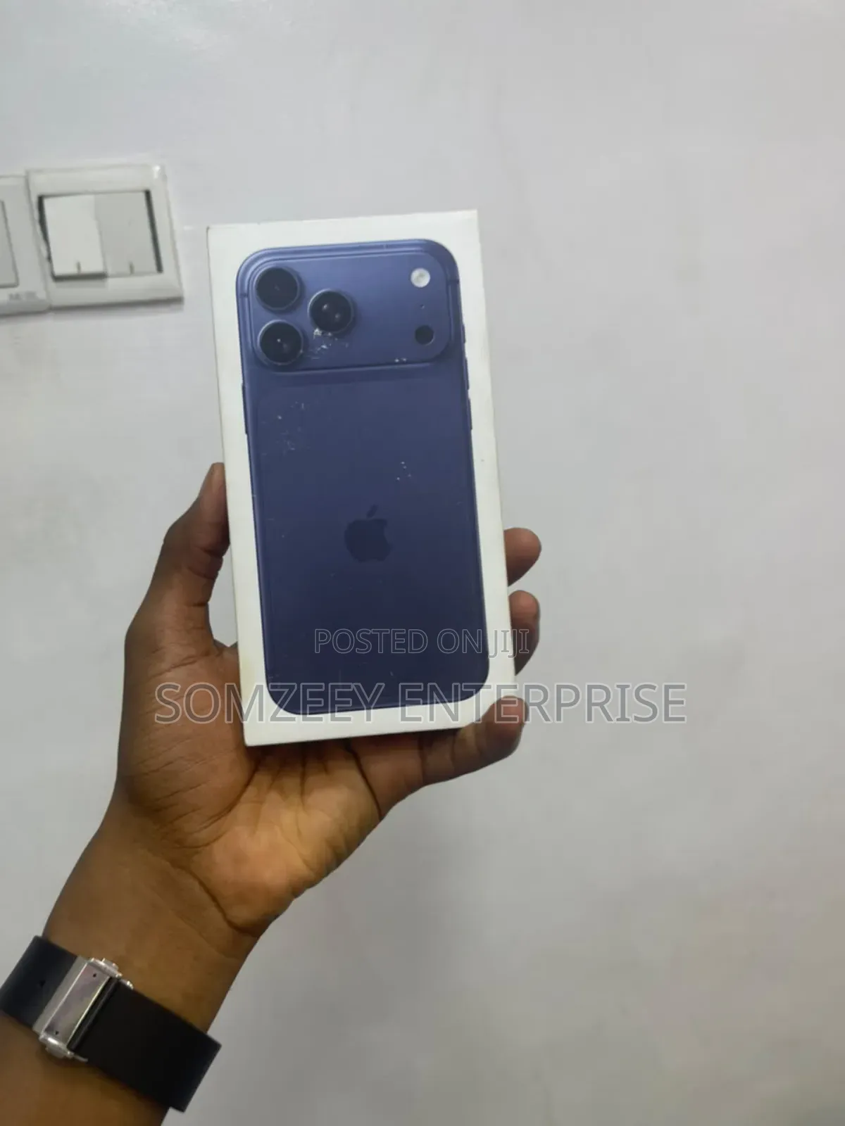 New Apple iPhone 17 Pro Max 256 GB Blue