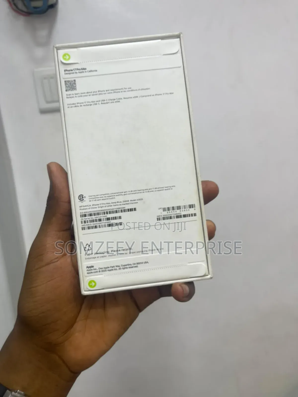 New Apple iPhone 17 Pro Max 256 GB Blue