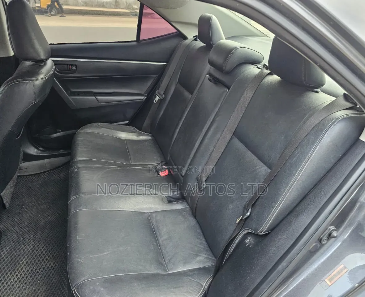 Toyota Corolla 2014 Gray