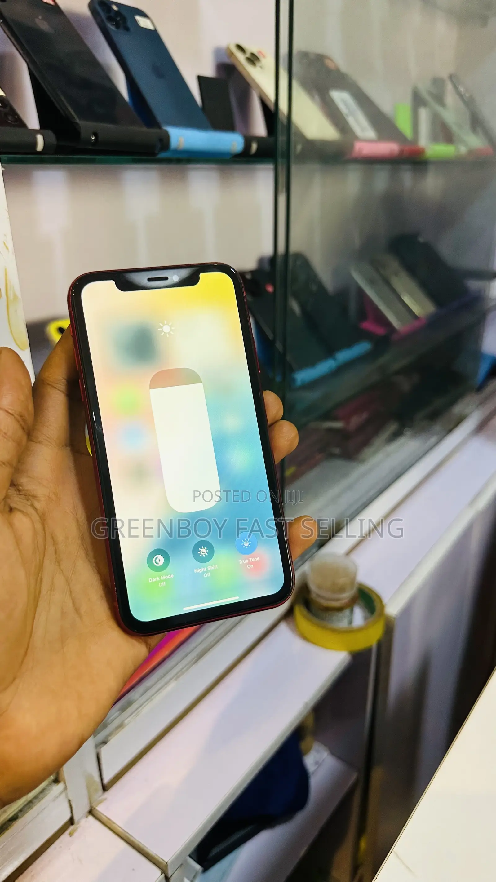 Apple iPhone XR 64 GB Red