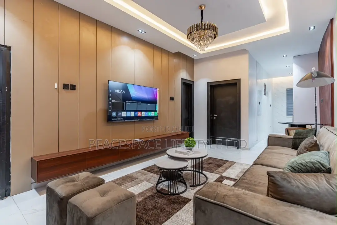 Brand-New 1-Bedroom Apartment With Pool — Abule Egba