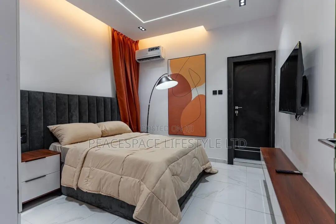 Brand-New 1-Bedroom Apartment With Pool — Abule Egba