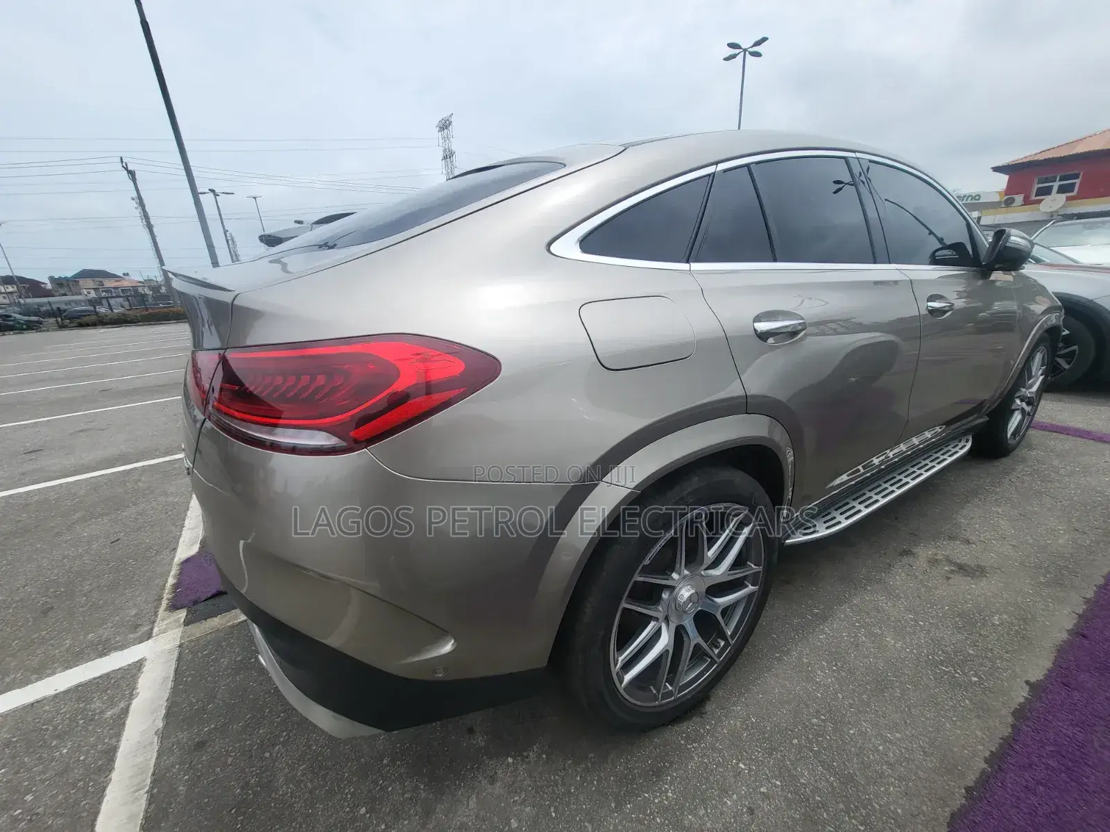 Mercedes-Benz GLE-Class AMG GLE 53 4MATIC 2023 Gold