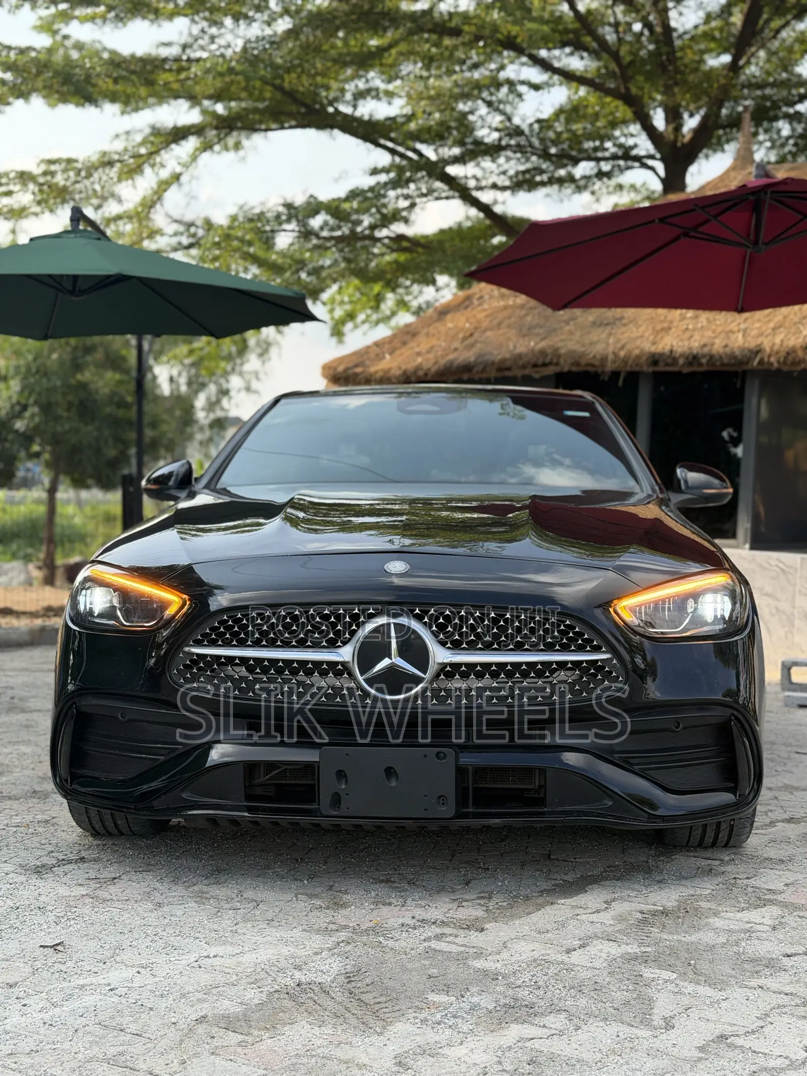 Mercedes-Benz C300 2024 Black