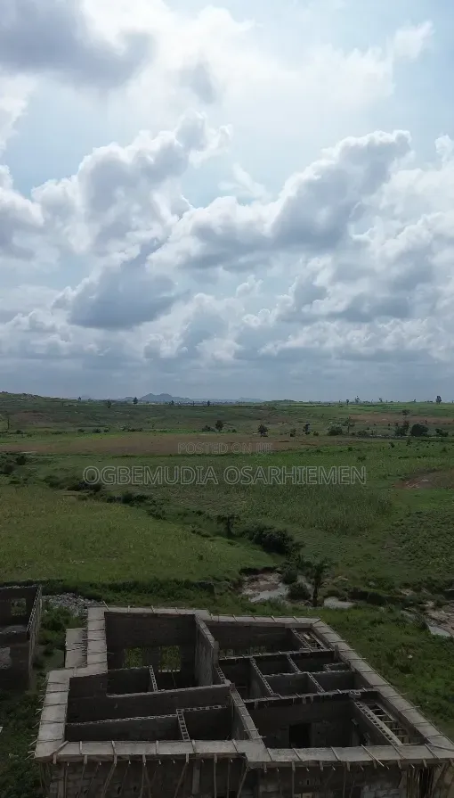 250sqm Estate Land for 4 Bedroom Terrace Duplex With RofO