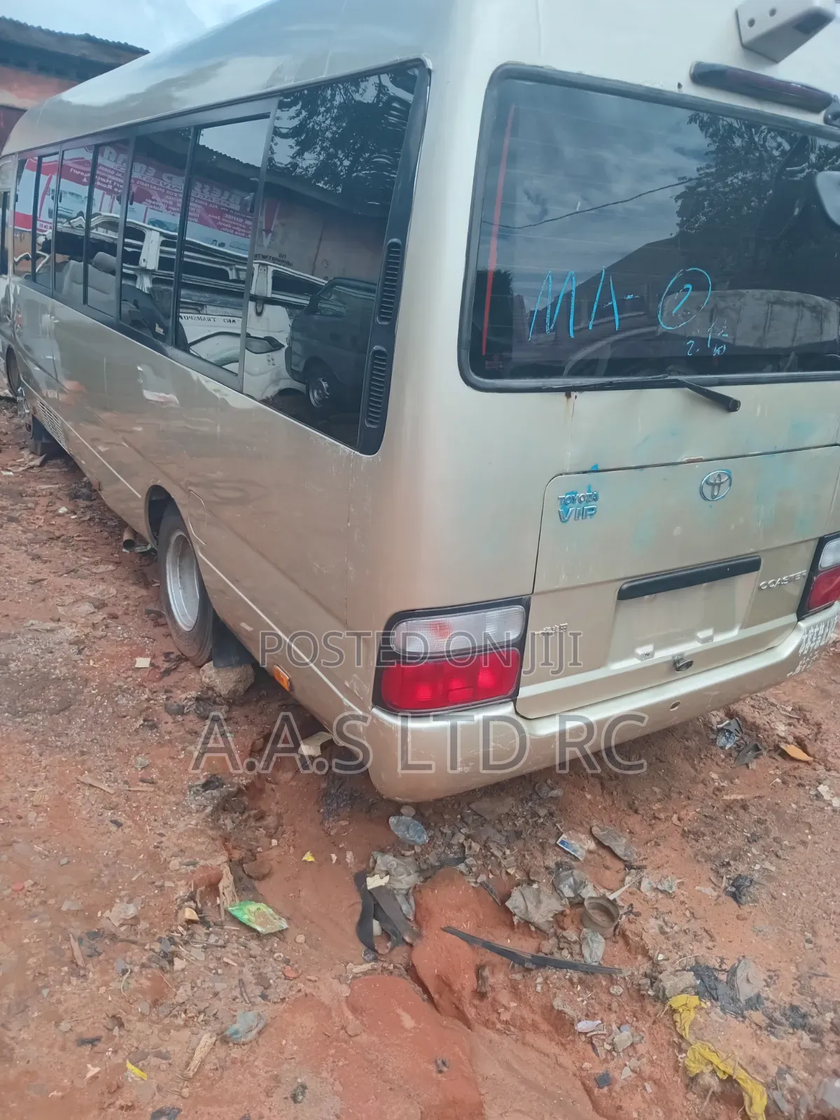 Toyota Coaster 2008 Gold