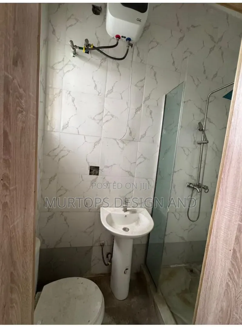 Studio Apartment in Dpk, Lekki Phase 2 for rent