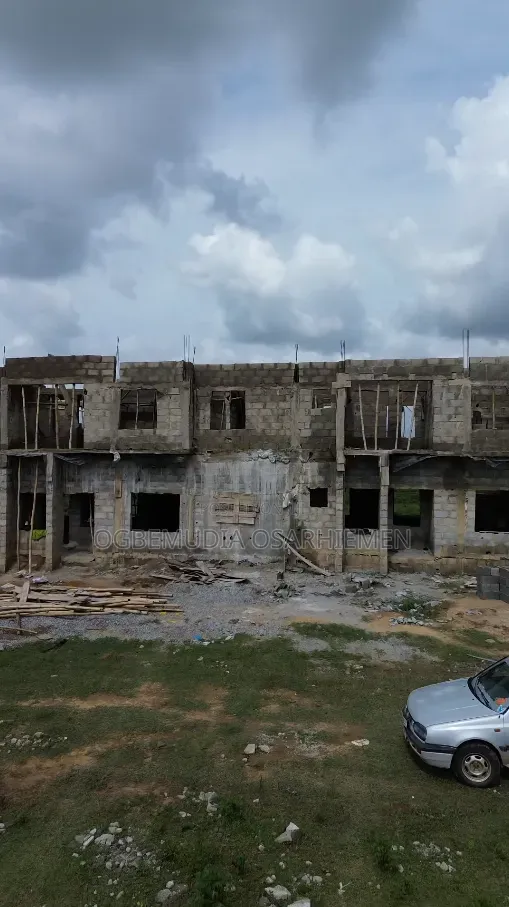 500sqm Estate Land for 5 Bedroom Detached Duplex With BQ With RofO
