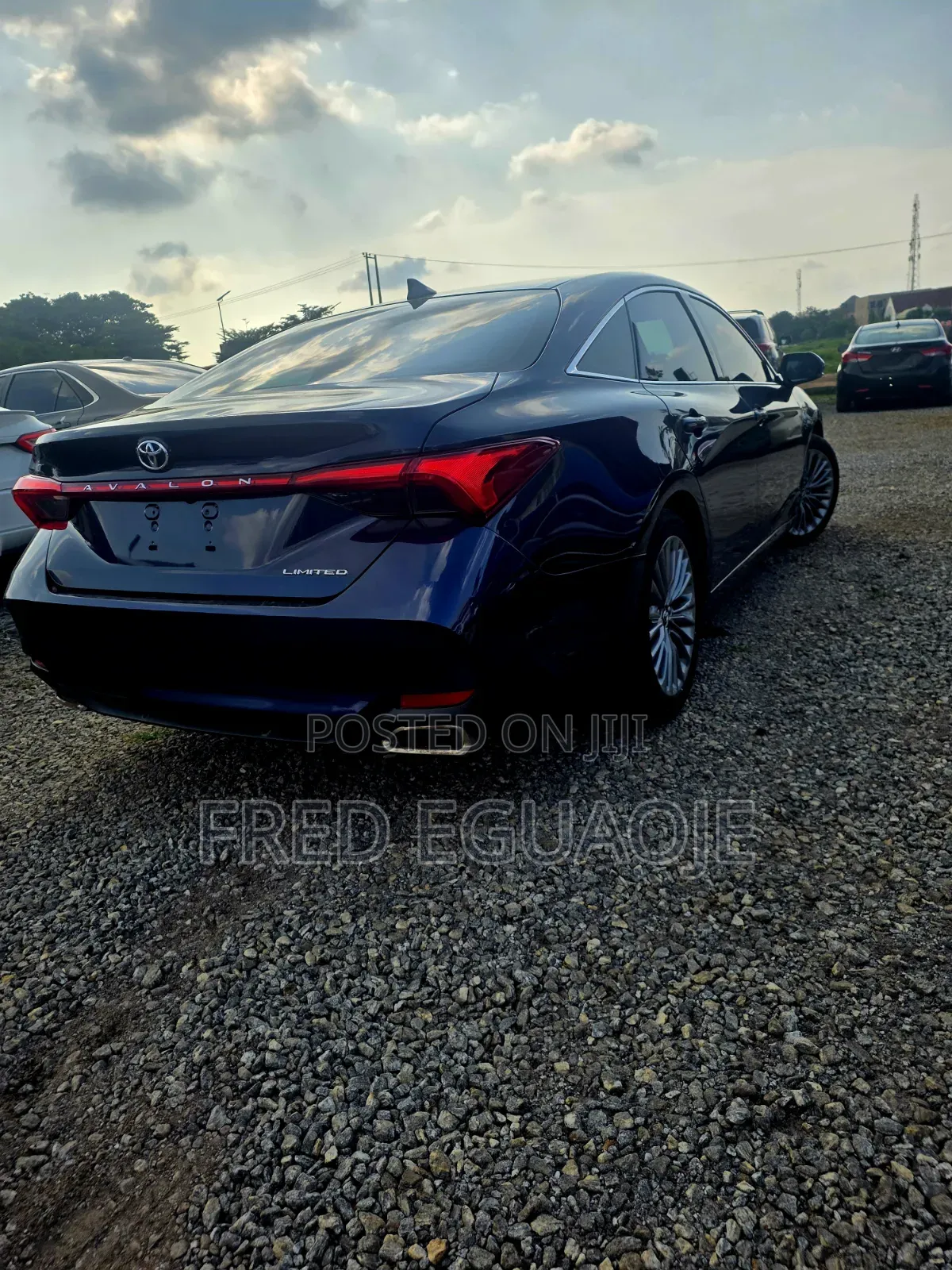 Toyota Avalon Limited 2020 Blue