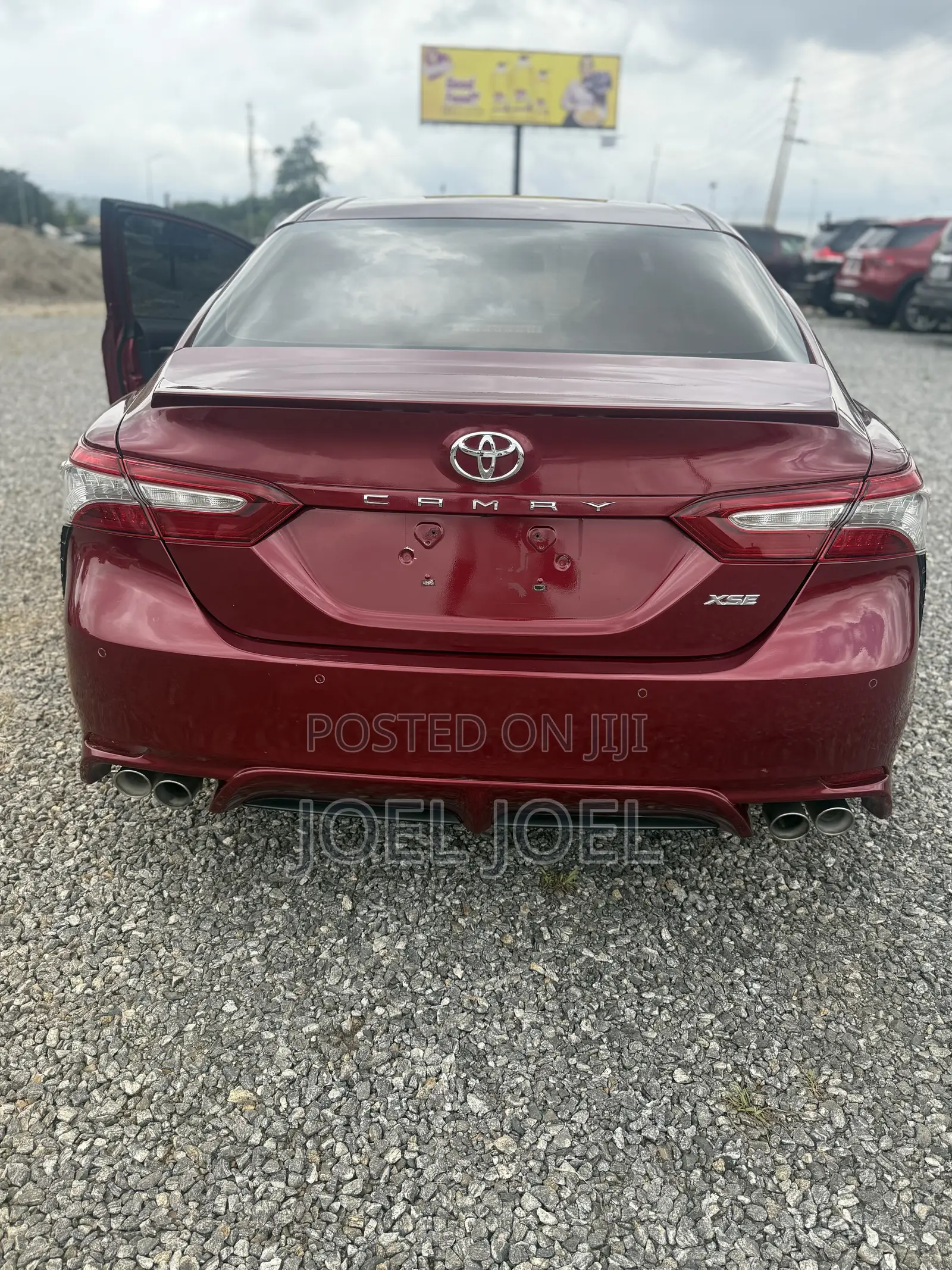 Toyota Camry 2018 Red
