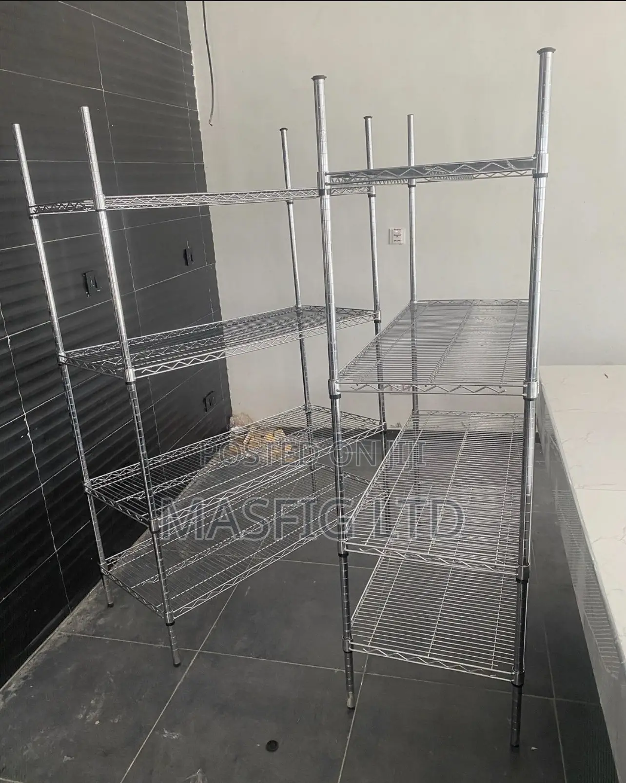 6ft Chrome Shelves/Wire Rack With Wheels