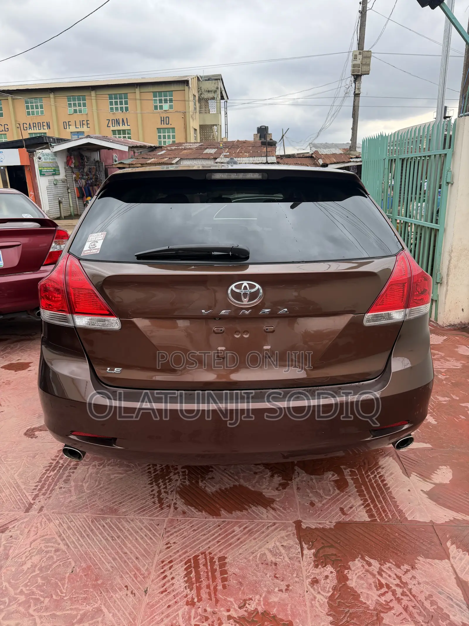 Toyota Venza LE 2012 Brown