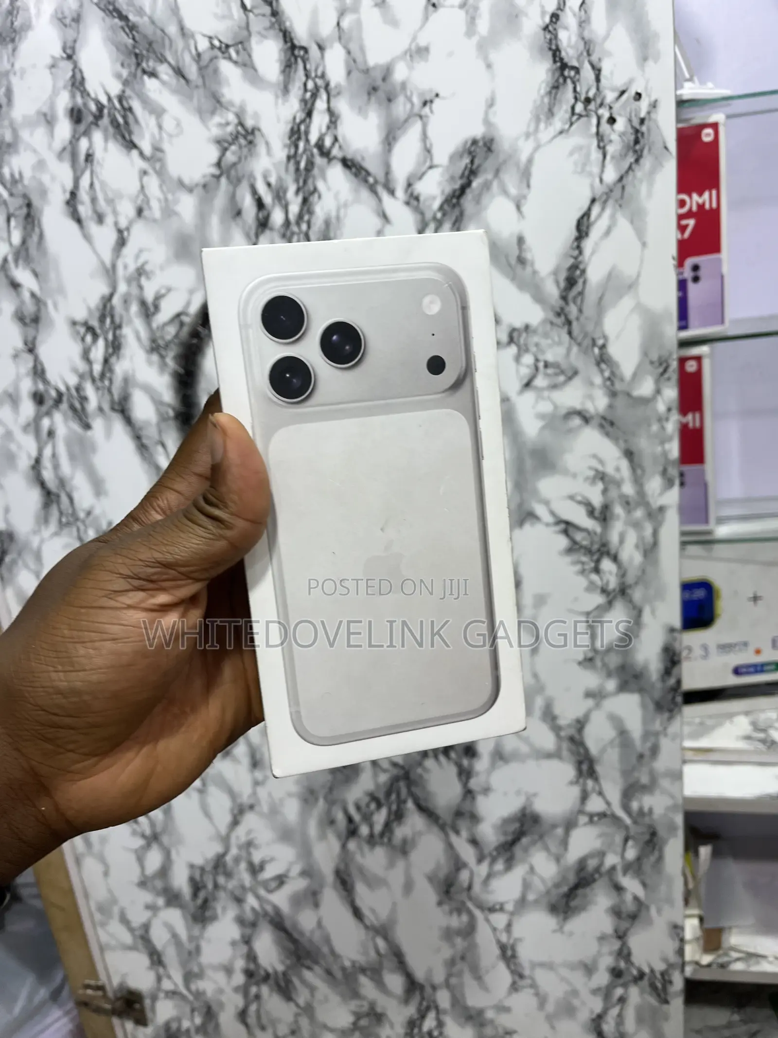 New Apple iPhone 17 Pro 256 GB White