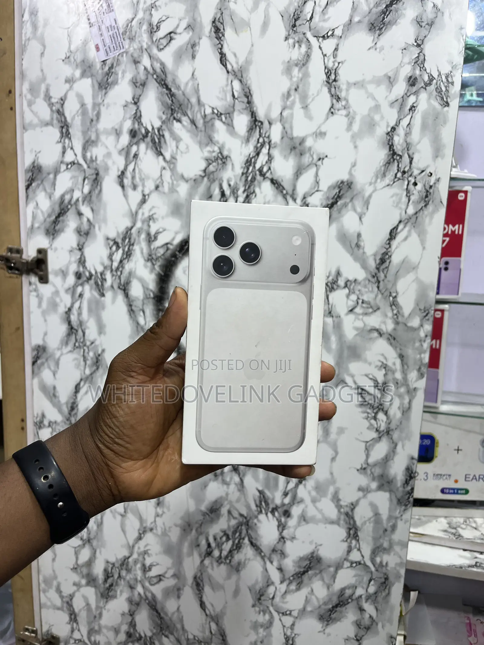 New Apple iPhone 17 Pro 256 GB White
