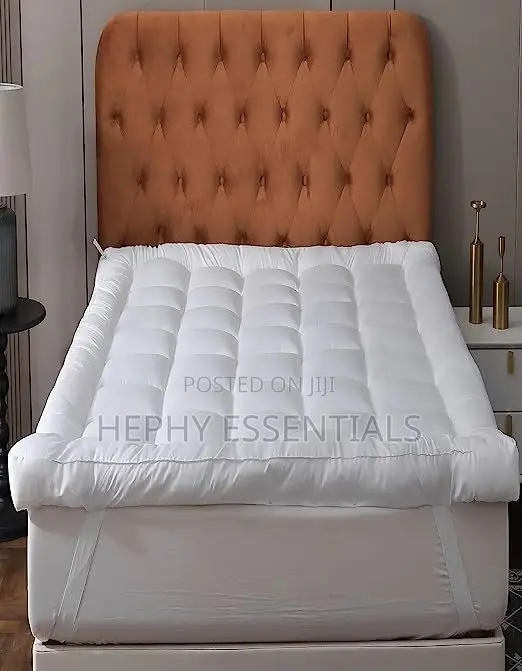 Imported Microfiber Fluffy Bed Mattress Topper 6x6