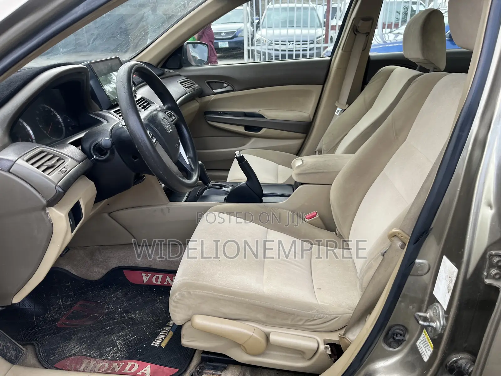 Honda Accord 2.0 Comfort 2008 Gold