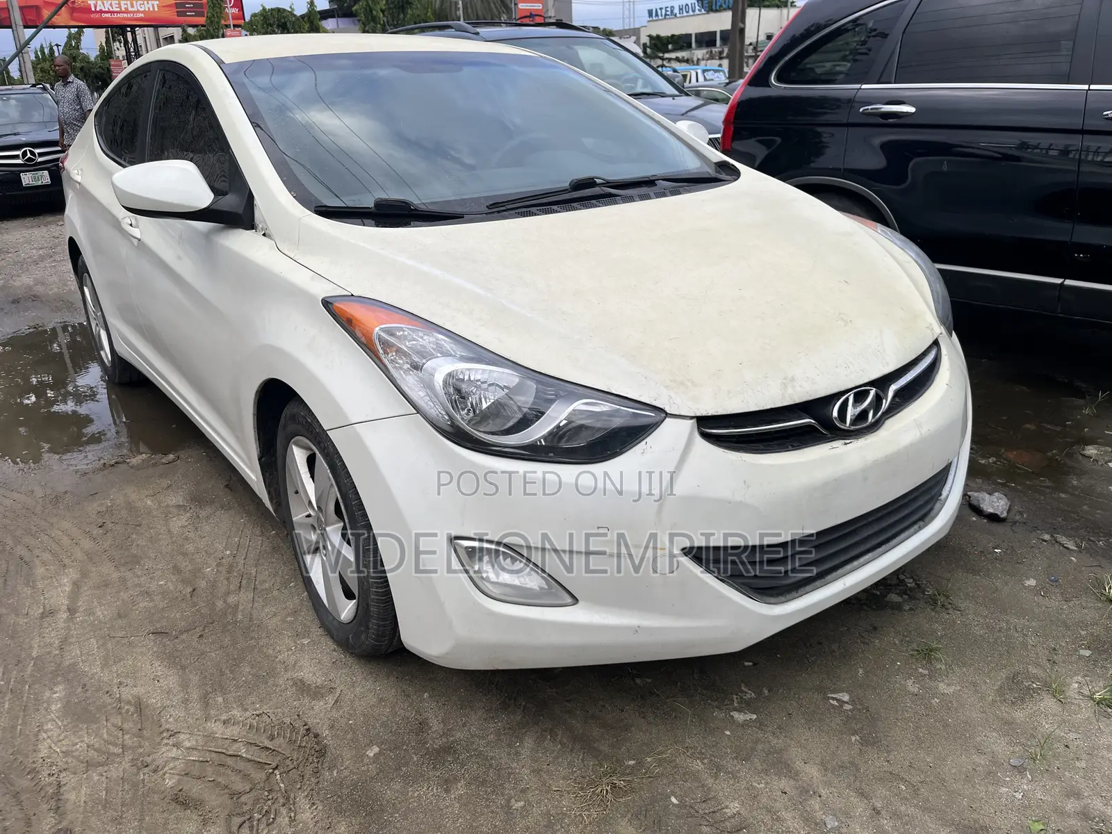 Hyundai Elantra Limited 2012 White