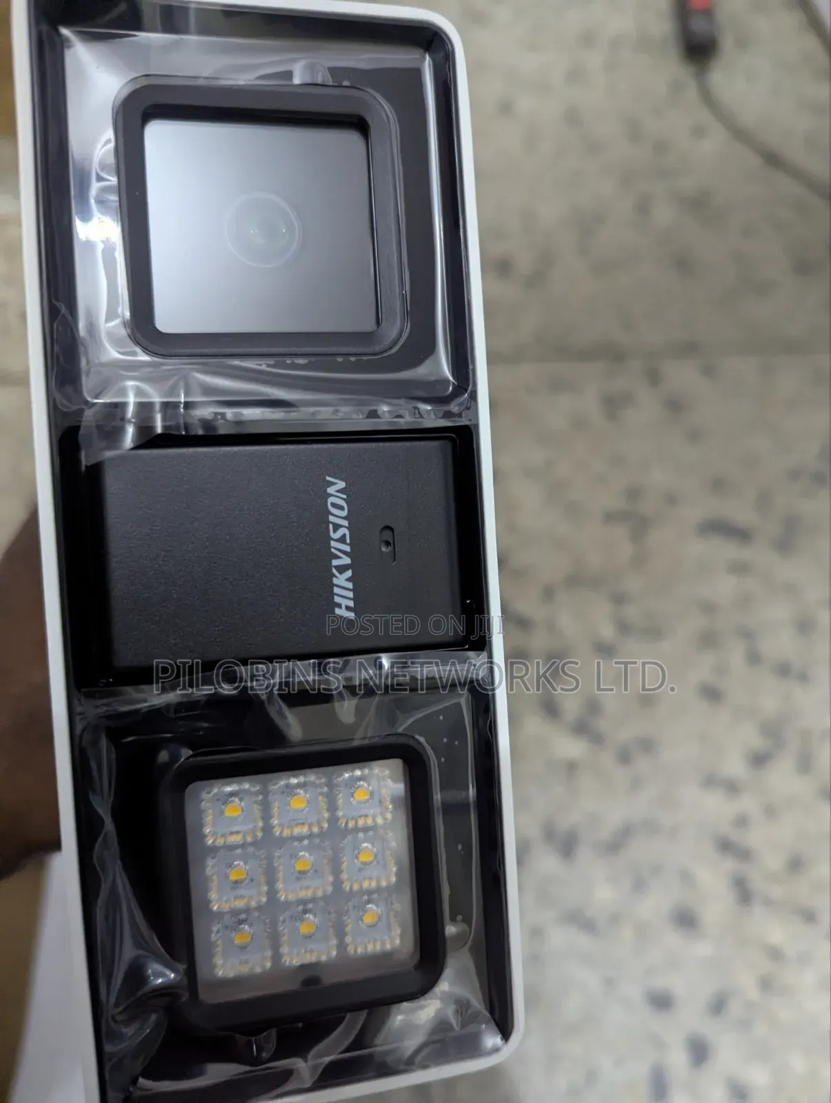 Hikvision 2mp Smart Hybrid Light Ds-2ce18dot-LFS