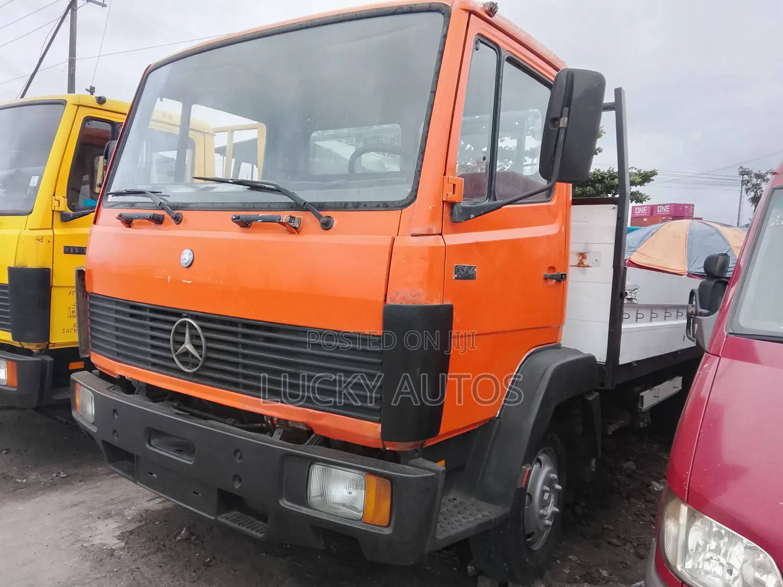 Mercedes-Benz 814