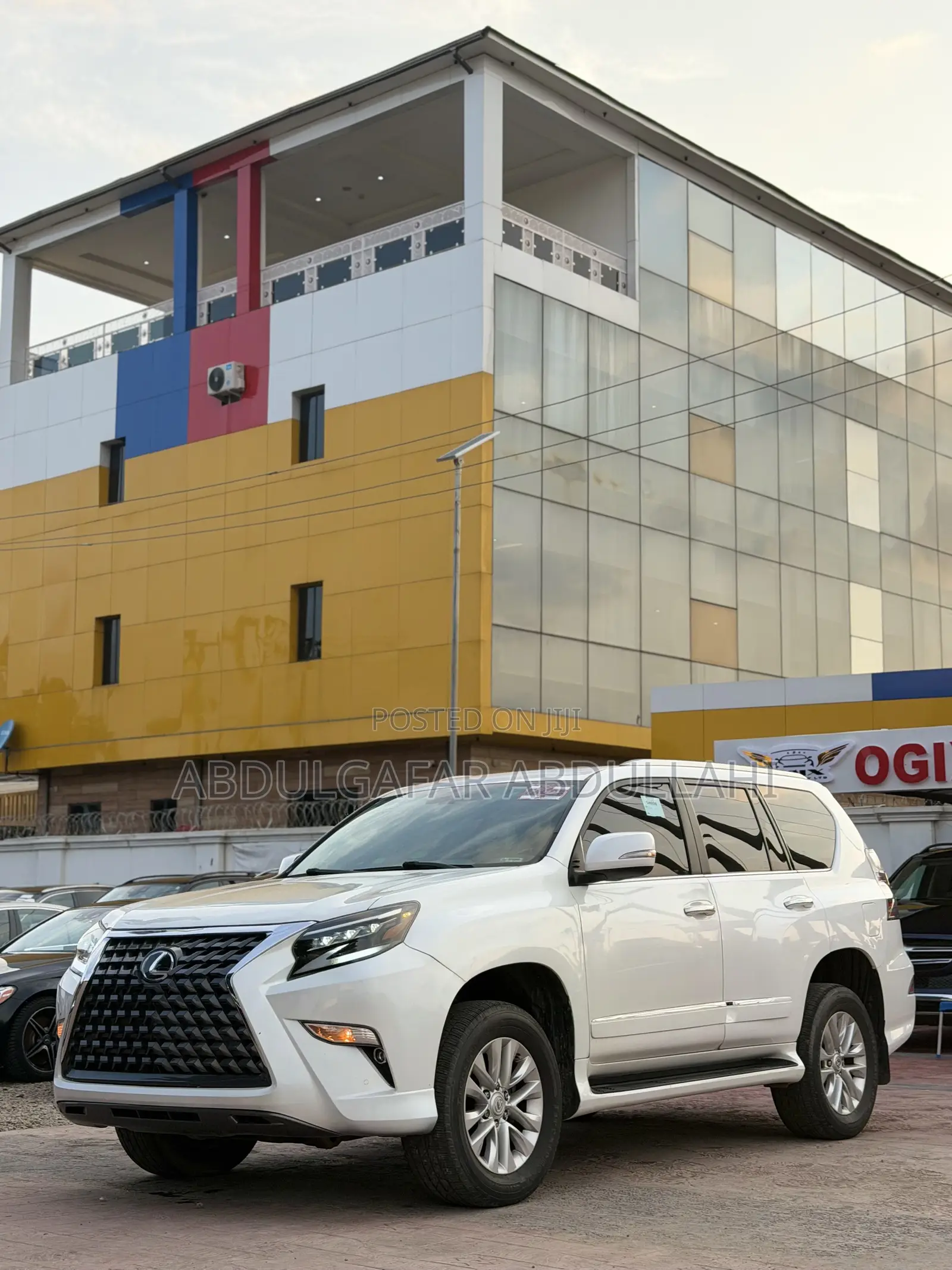 Lexus GX 460 Base 2014 White