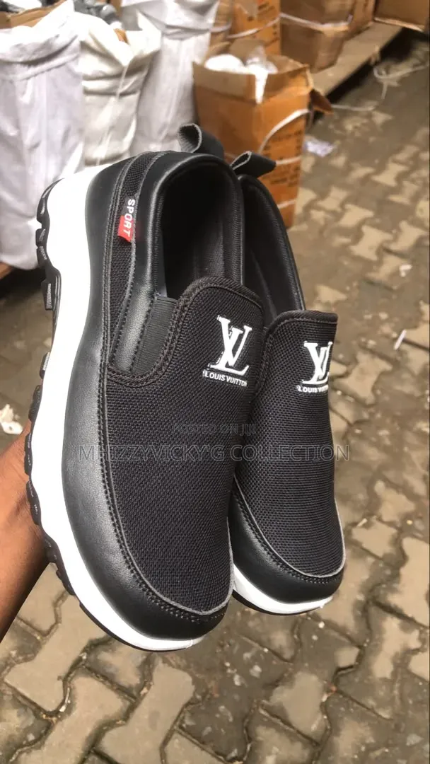 Men's Chunky Running Sneakers - Black / Grey / White
