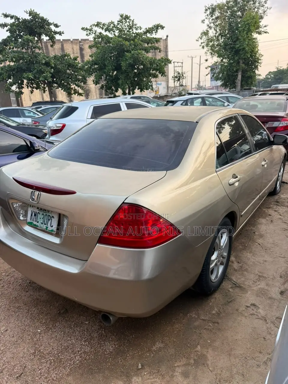 Honda Accord 2007 Gold