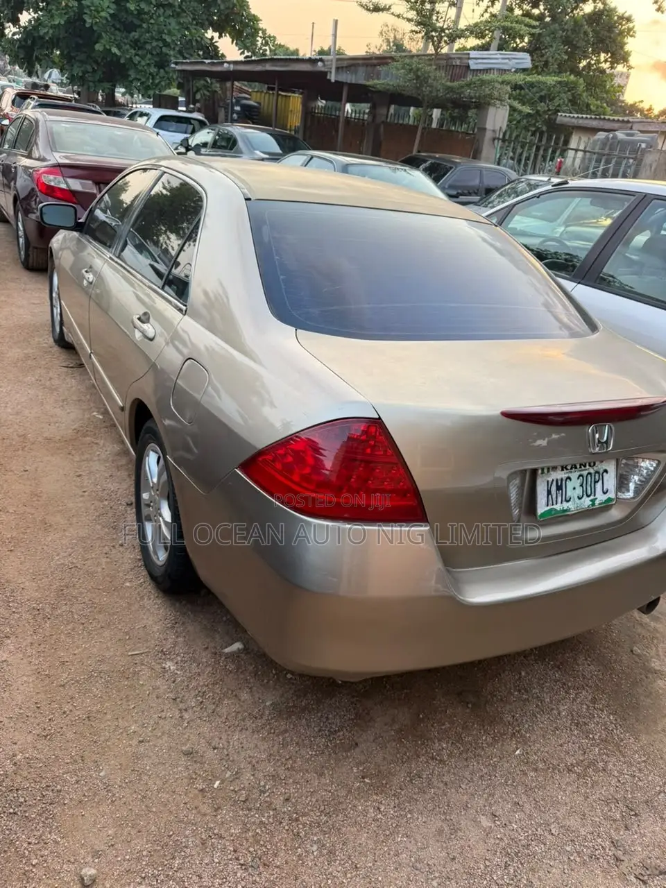 Honda Accord 2007 Gold