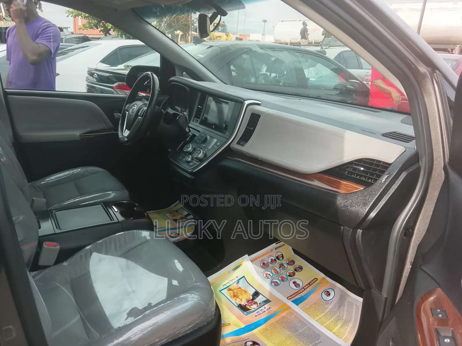 Toyota Sienna 2016 Gray
