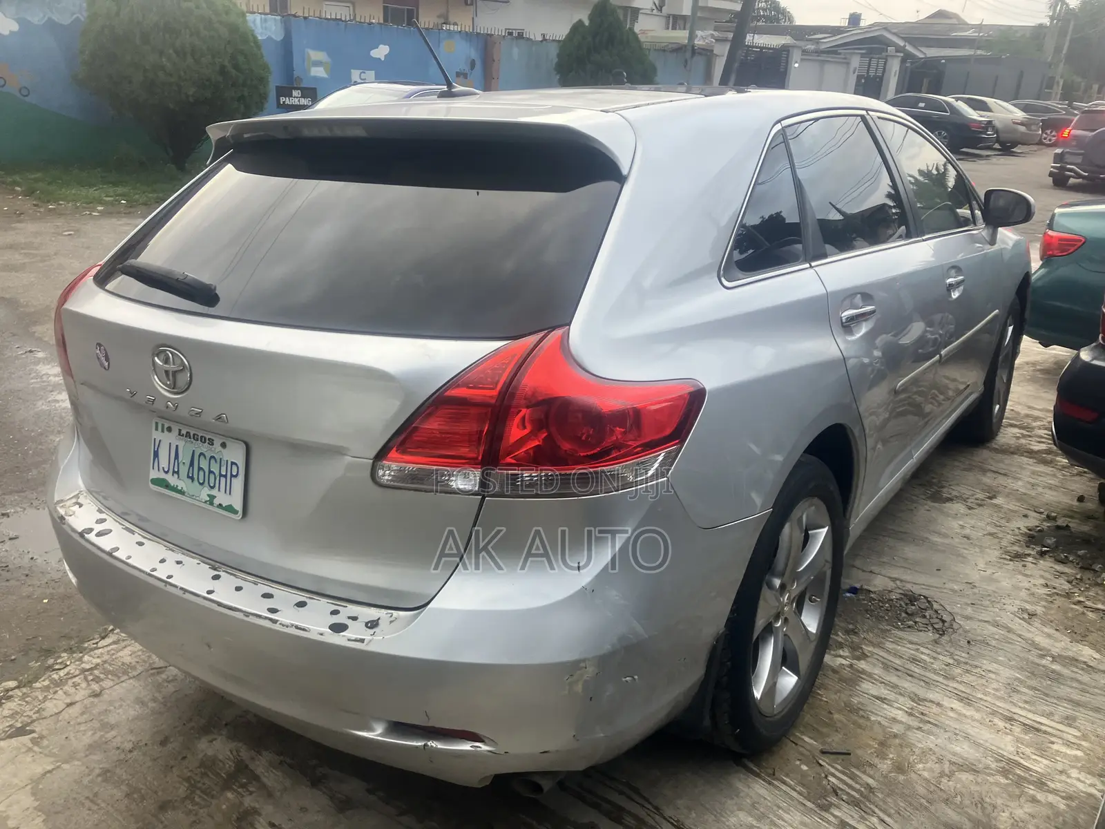 Toyota Venza 2010 Silver