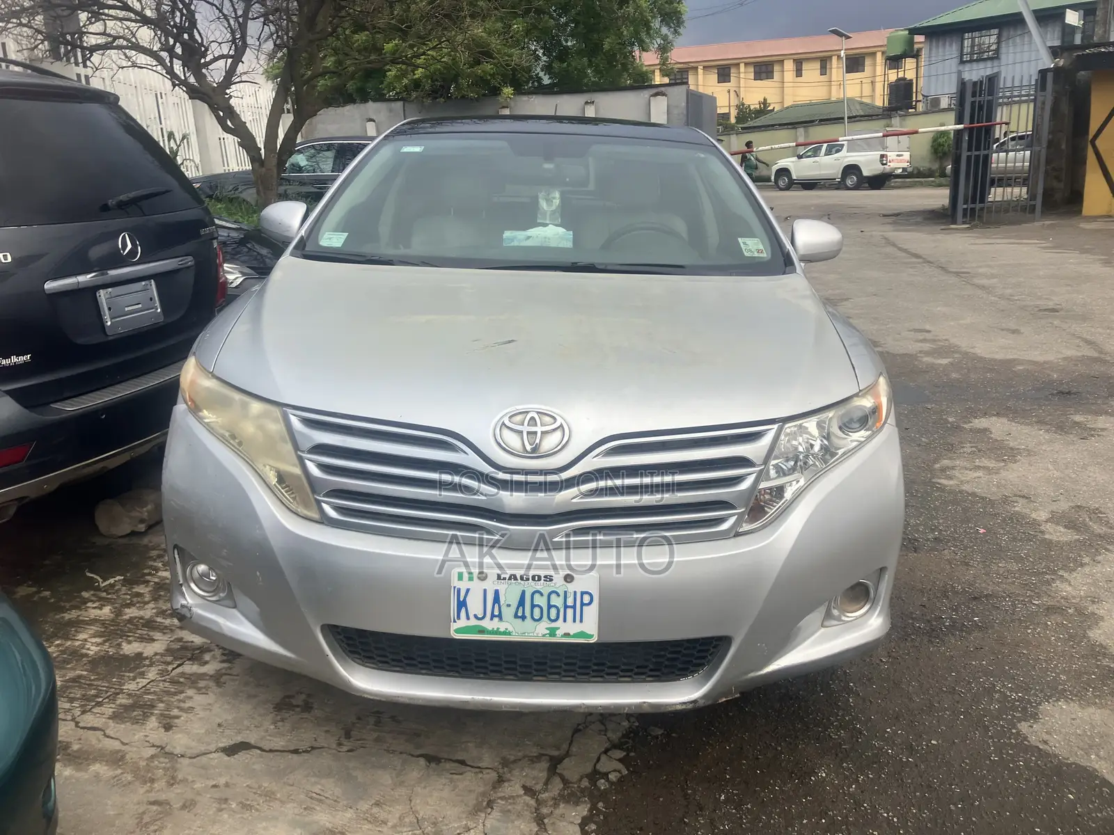 Toyota Venza 2010 Silver